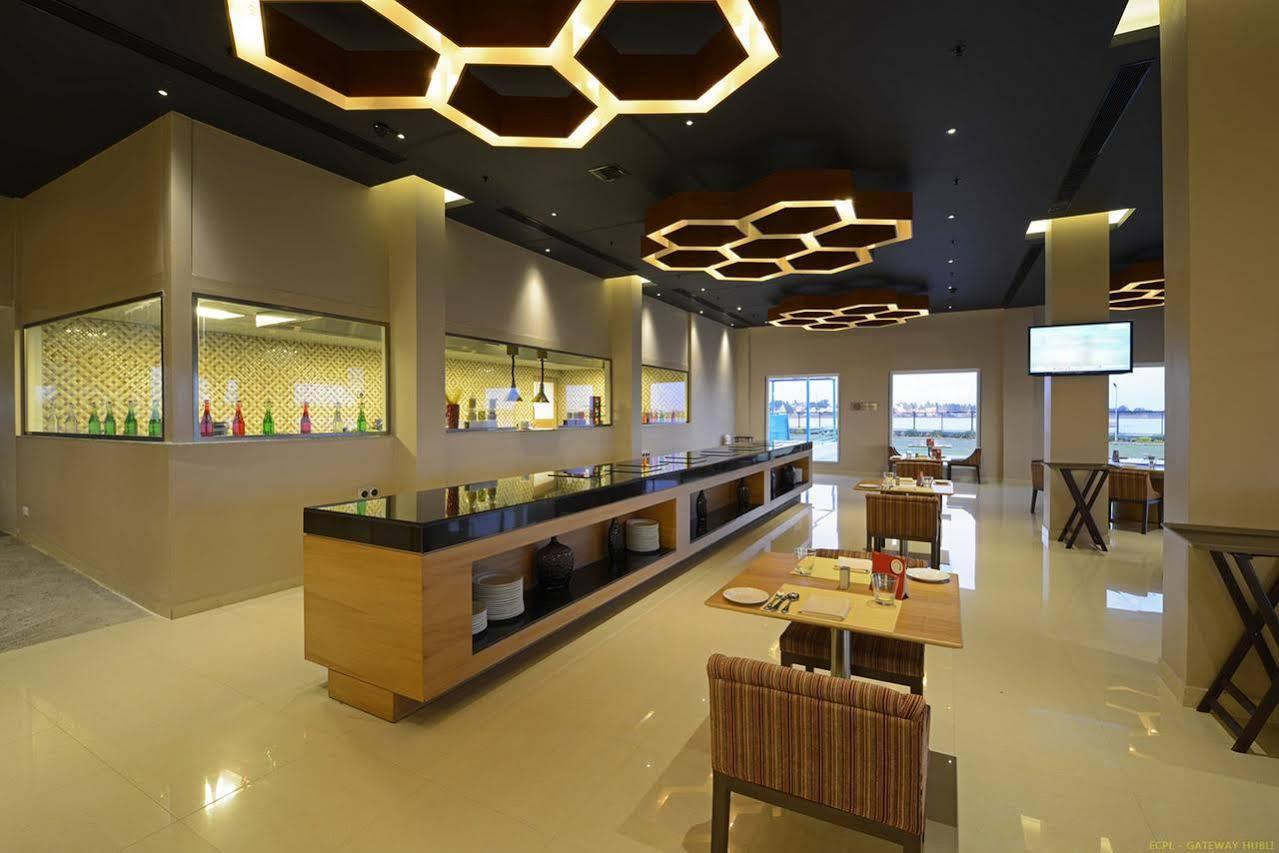 Hotel Naveen Lakeside Hubli Exterior foto